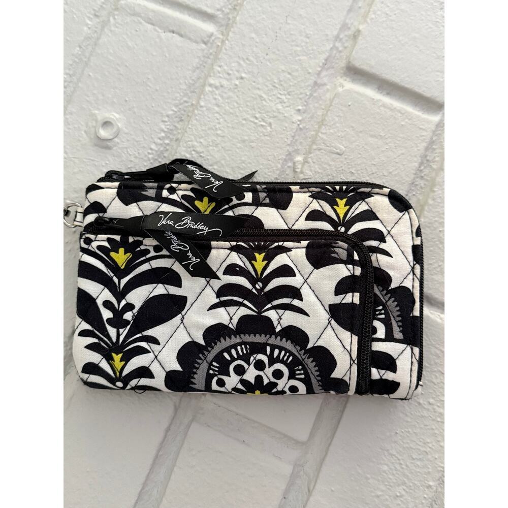 Vera Bradley Zip Around Wallet Wristlet Black White Floral Quilted Organizer